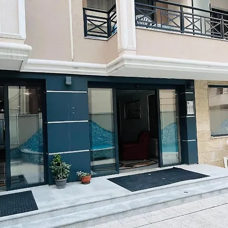 Апартаменты Golden Sea View New