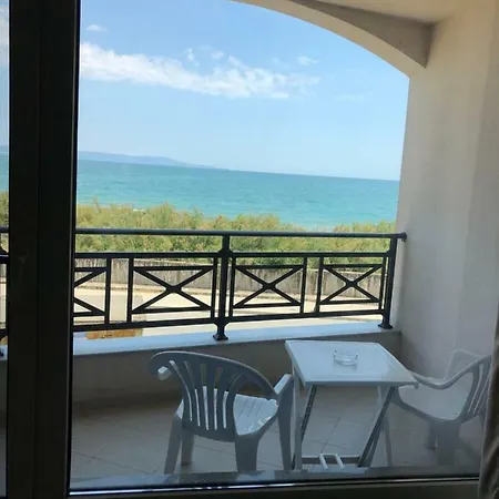 Golden Sea View New Поморие