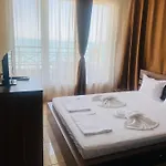Golden Sea View New *