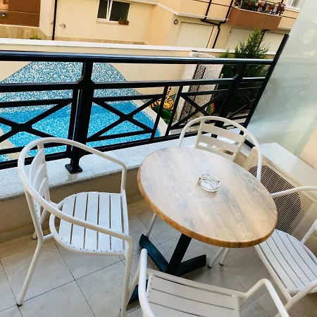 Golden Sea View New *