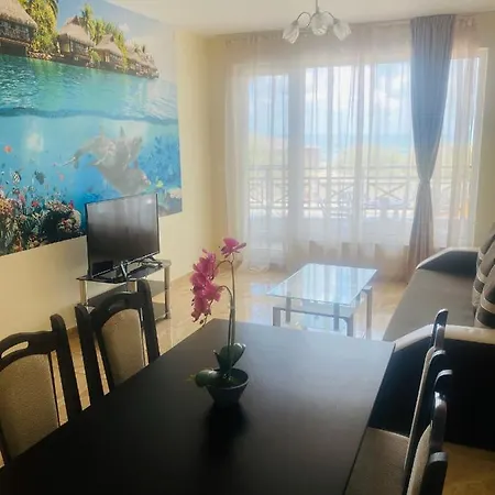 Golden Sea View New *