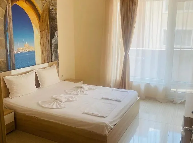 Apartament Golden Sea View New