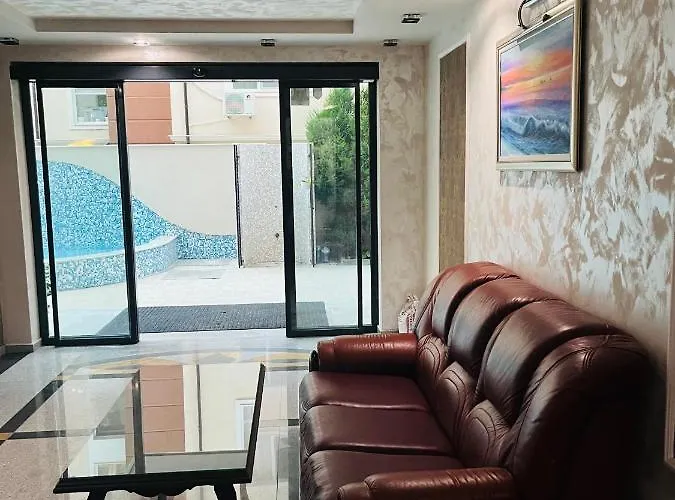 Golden Sea View New Apartament Pomorie