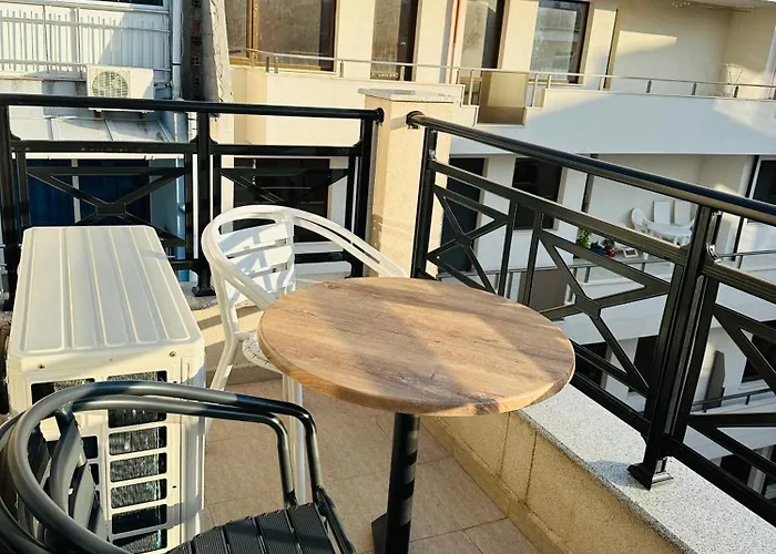 Apartament Golden Sea View New *